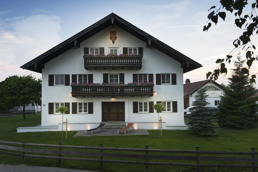 Hotel Oedhof Freilassing Exterior photo